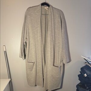 DONNI. Light Gray Open Cardigan